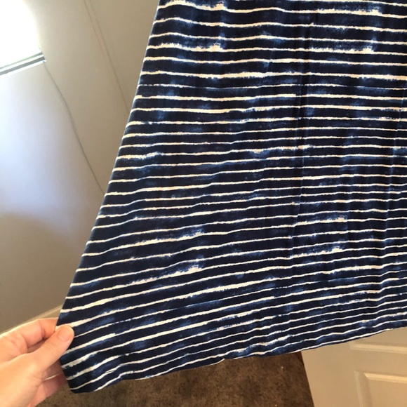 Long stretchy skirt - Picture 2 of 4